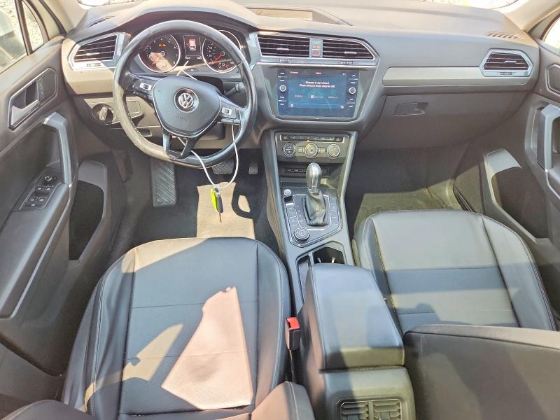 Продаж на аукціоні авто 2018 Volkswagen Tiguan, vin: 3VV2B7AX1JM097524, номер лоту: 63162756