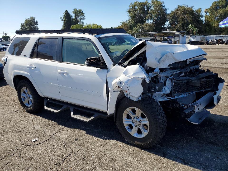Продажа на аукционе авто 2020 Toyota 4runner, vin: JTEBU5JR4L5781633, номер лота: 59894006