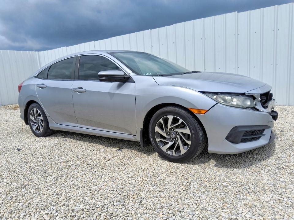 Продажа на аукционе авто 2017 Honda Civic, vin: 19XFC2F71HE046201, номер лота: 61424026