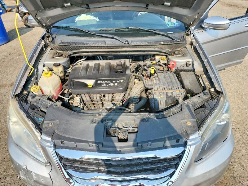 Aukcja sprzedaży 2013 Chrysler 200, vin: 1C3CCBBB7DN656255, numer aukcji: 61665706