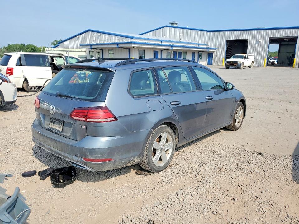 2018 Volkswagen Golf Sportwagen მანქანა იყიდება აუქციონზე, vin: 3VWD17AU2JM753047, აუქციონის ნომერი: 62631936
