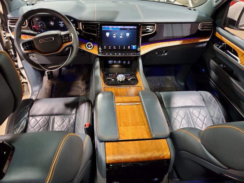 Продаж на аукціоні авто 2022 Jeep Grand Wagoneer, vin: 1C4SJVGJ5NS131552, номер лоту: 62770506