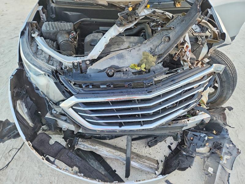 2018 Chevrolet Equinox მანქანა იყიდება აუქციონზე, vin: 2GNAXMEV5J6132909, აუქციონის ნომერი: 62092756
