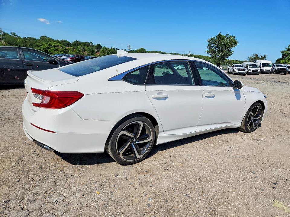 Продажа на аукционе авто 2020 Honda Accord, vin: 1HGCV1F34LA006129, номер лота: 62218536