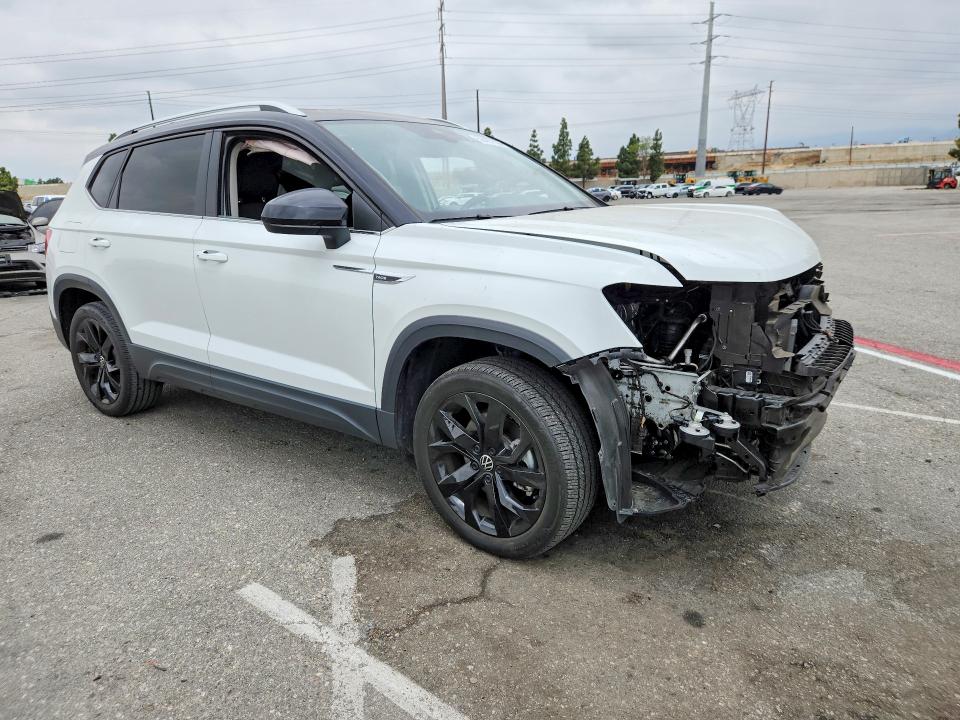 Продаж на аукціоні авто 2024 Volkswagen Taos, vin: 3VVEX7B25RM042460, номер лоту: 58487336
