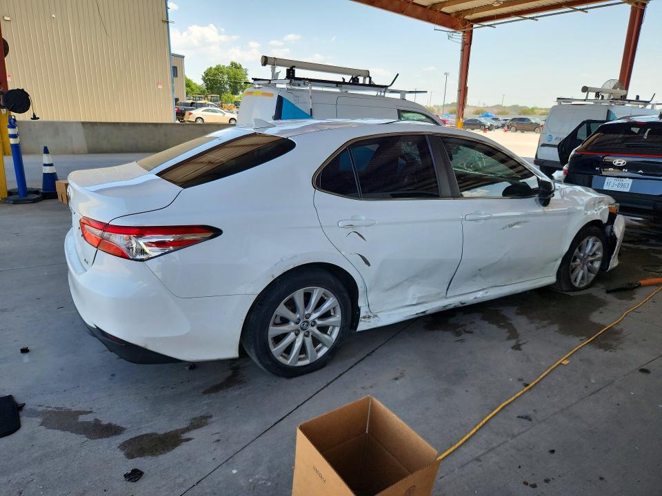 Продажа на аукционе авто 2019 Toyota Camry, vin: 4T1B11HK1KU263736, номер лота: 61290106
