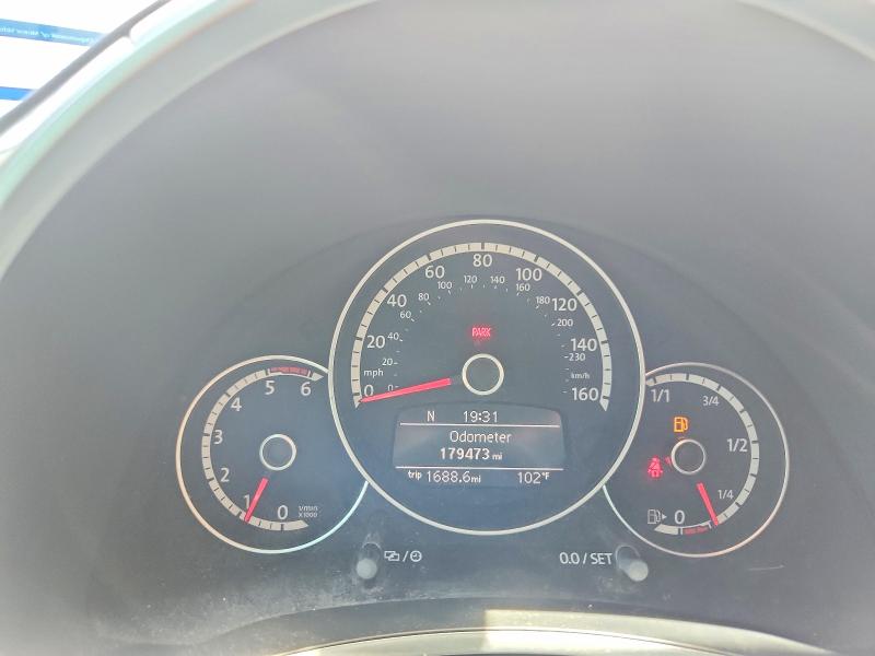 2013 Volkswagen Beetle მანქანა იყიდება აუქციონზე, vin: 3VW6L7ATXDM814658, აუქციონის ნომერი: 63228116