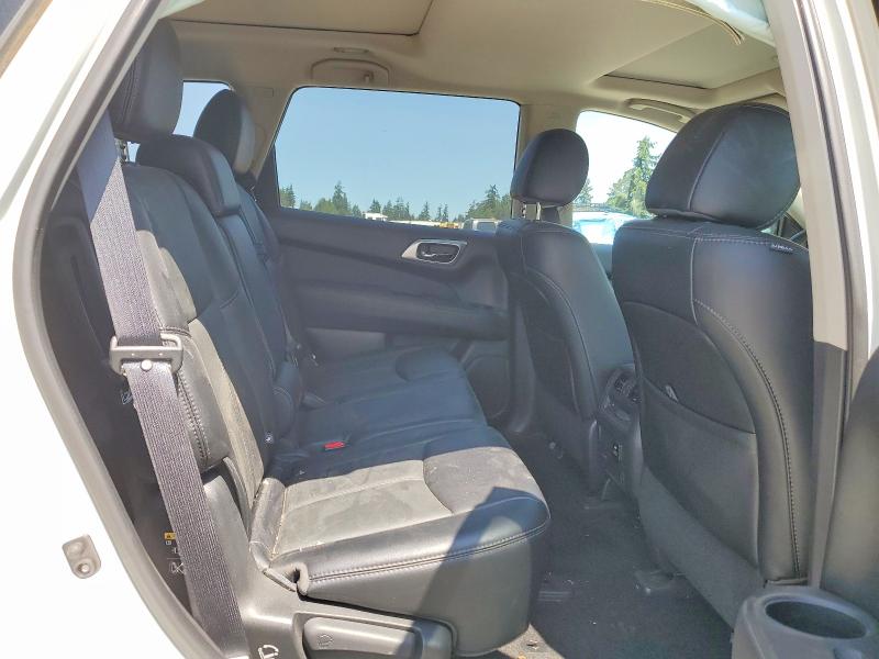 58356196 :رقم المزاد ، 5N1DR2MM9HC903818 vin ، 2017 Nissan Pathfinder مزاد بيع