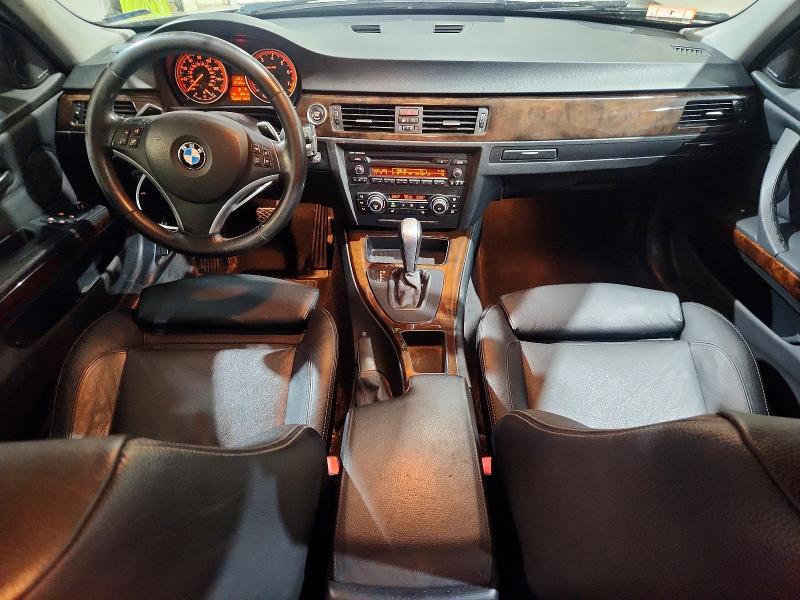 60656156 :رقم المزاد ، WBAPK7C50BA463601 vin ، 2011 Bmw 328 مزاد بيع