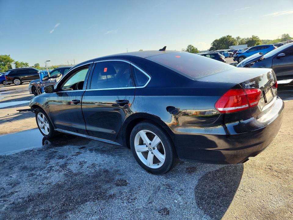 59350366 :رقم المزاد ، 1VWAS7A34EC050239 vin ، 2014 Volkswagen Passat مزاد بيع