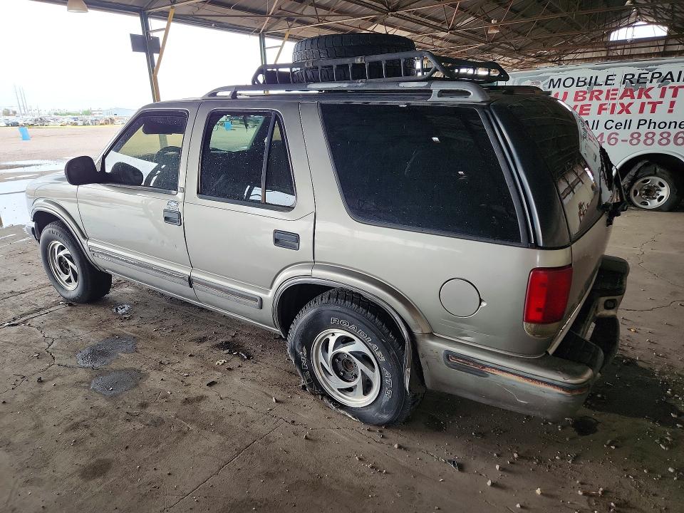 Продаж на аукціоні авто 1998 Chevrolet Blazer, vin: 1GNDT13W8W2208632, номер лоту: 61491716