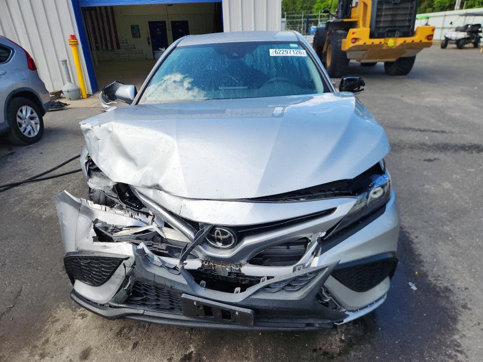 Продажа на аукционе авто 2022 Toyota Camry, vin: 4T1G11BK5NU055832, номер лота: 62297126