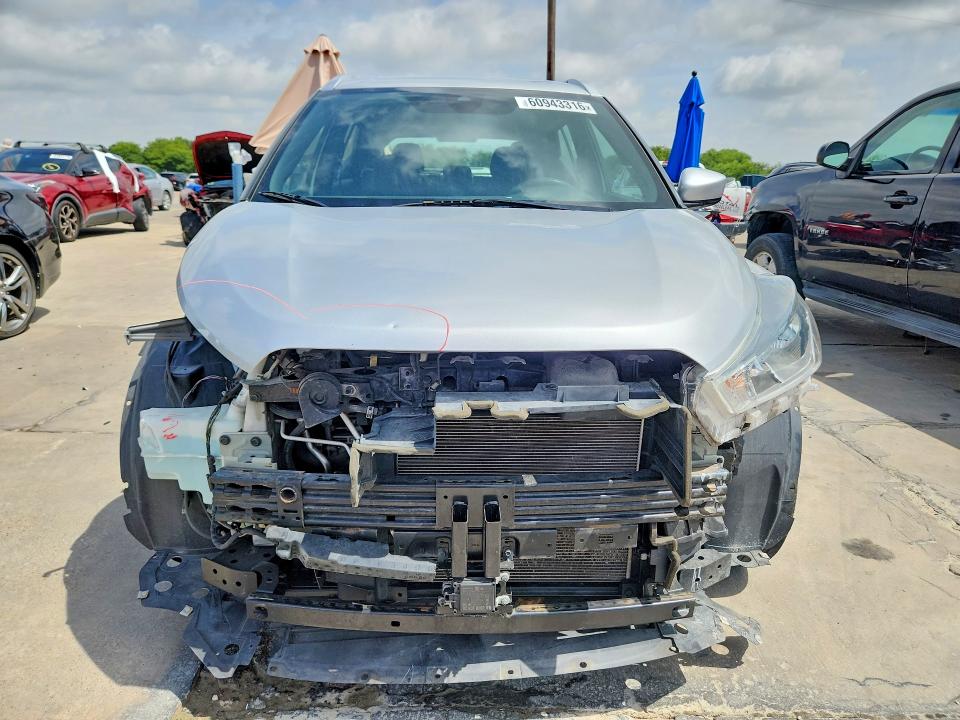 60943316 :رقم المزاد ، 3N1CP5CV2LL520918 vin ، 2020 Nissan Kicks مزاد بيع