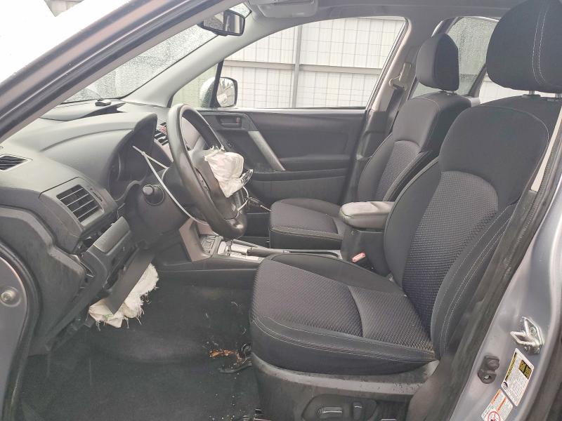 60443916 :رقم المزاد ، JF2SJADC4FH581031 vin ، 2015 Subaru Forester مزاد بيع