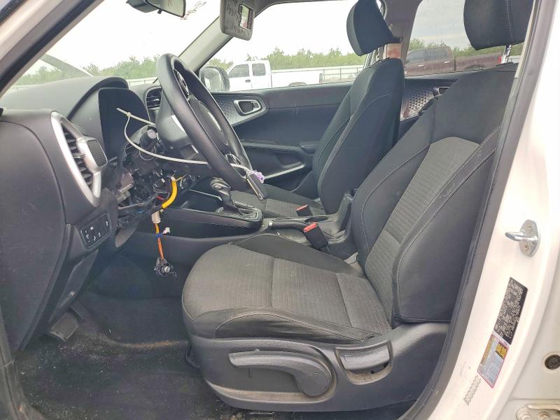61014576 :رقم المزاد ، KNDJ23AU4L7065673 vin ، 2020 Kia Soul مزاد بيع