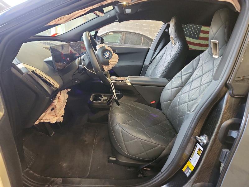 61187036 :رقم المزاد ، WB533CF07PCM48172 vin ، 2023 Bmw Ix مزاد بيع
