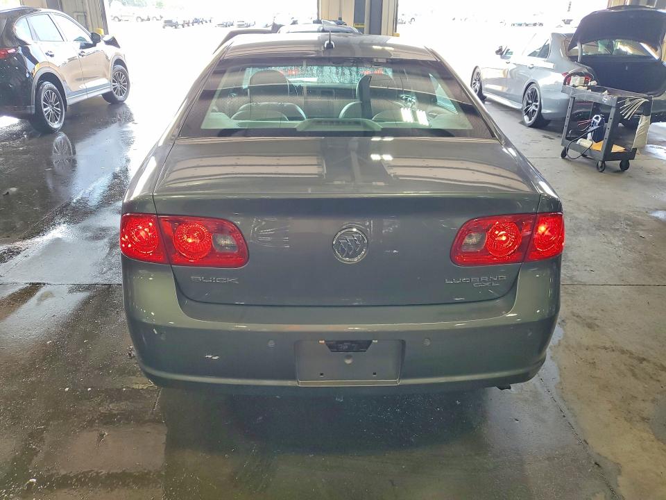 62931986 :رقم المزاد ، 1G4HD57238U111752 vin ، 2008 Buick Lucerne مزاد بيع