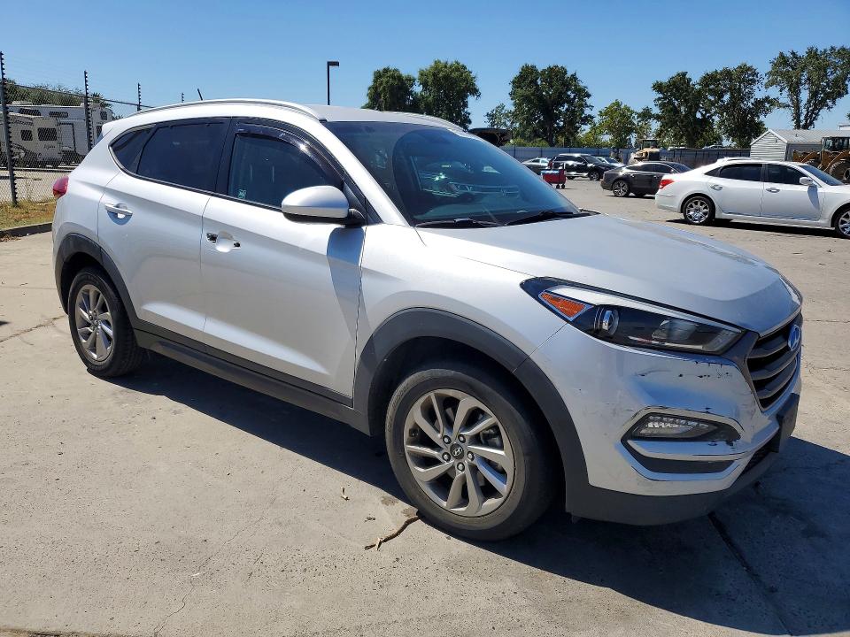 Продажа на аукционе авто 2016 Hyundai Tucson, vin: KM8J33A48GU130864, номер лота: 60609426