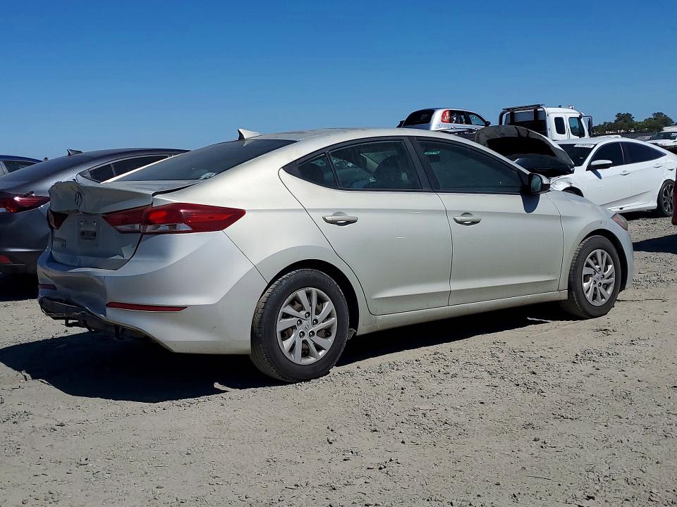 Продаж на аукціоні авто 2017 Hyundai Elantra, vin: KMHD74LF6HU092476, номер лоту: 61542626
