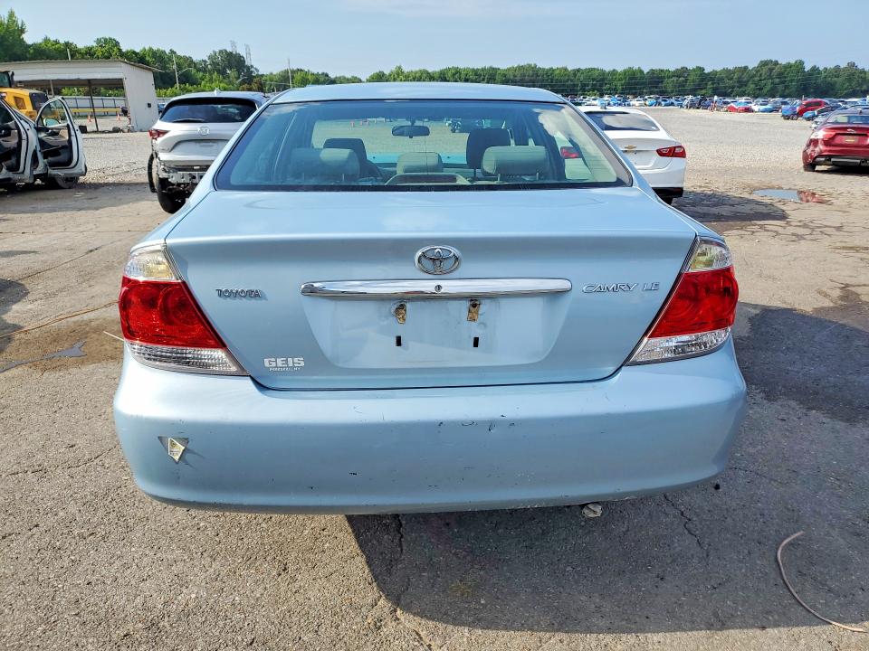 60200806 :رقم المزاد ، 4T1BE30K35U634508 vin ، 2005 Toyota Camry مزاد بيع
