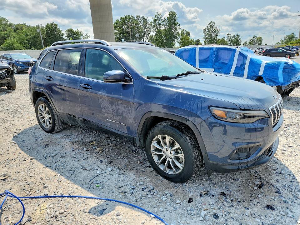 61664636 :رقم المزاد ، 1C4PJMMX4MD230925 vin ، 2021 Jeep Cherokee مزاد بيع