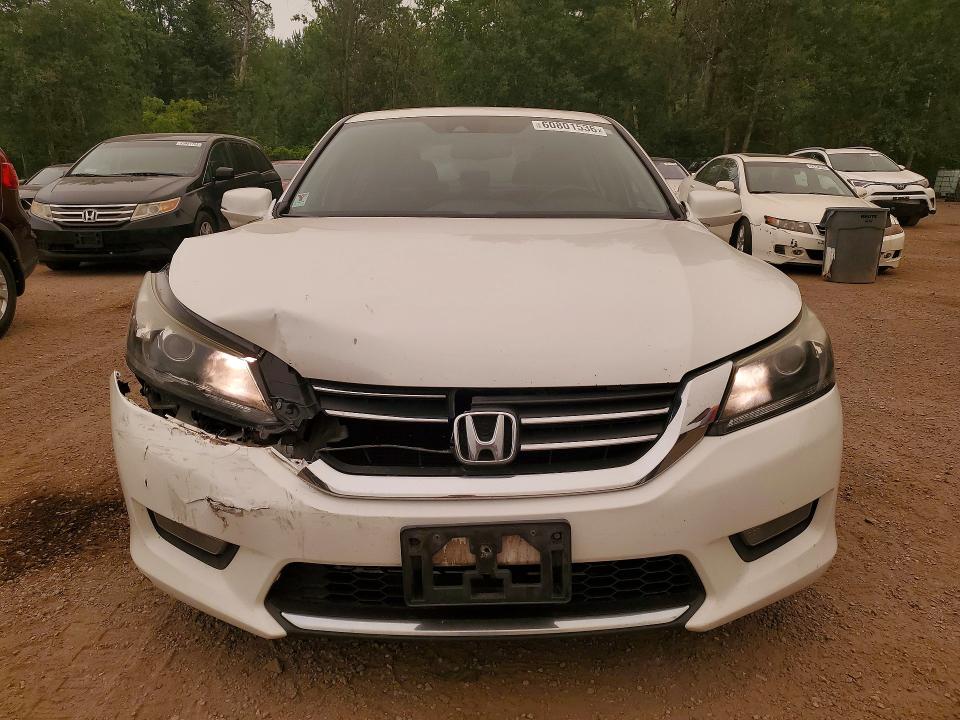 Продаж на аукціоні авто 2015 Honda Accord, vin: 1HGCR2F83FA804681, номер лоту: 60801536