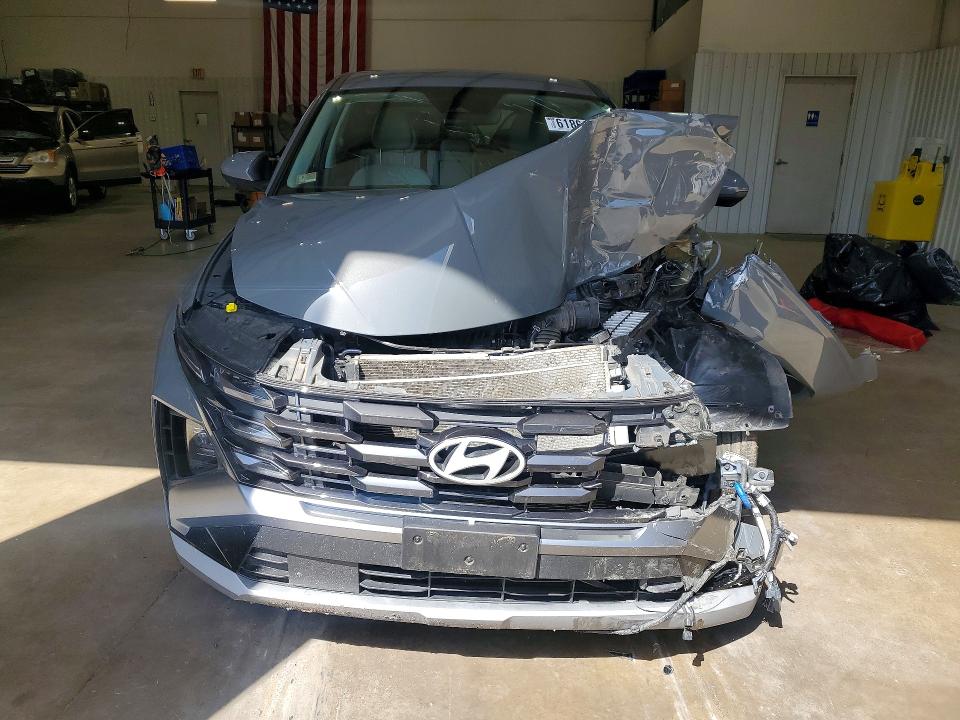 Продажа на аукционе авто 2025 Hyundai Tucson, vin: 5NMJA3DE9SH539681, номер лота: 61864866