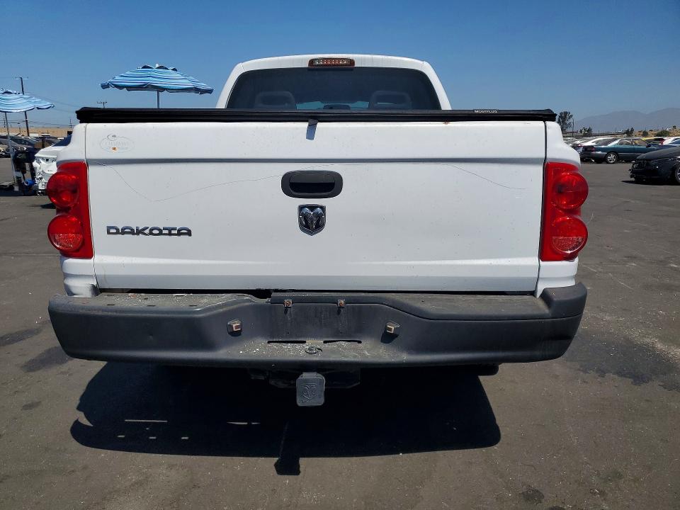 63046376 :رقم المزاد ، 1D7HE28K85S151319 vin ، 2005 Dodge Dakota مزاد بيع