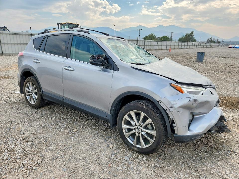 62946656 :رقم المزاد ، 2T3DFREV6JW718853 vin ، 2018 Toyota Rav4 مزاد بيع