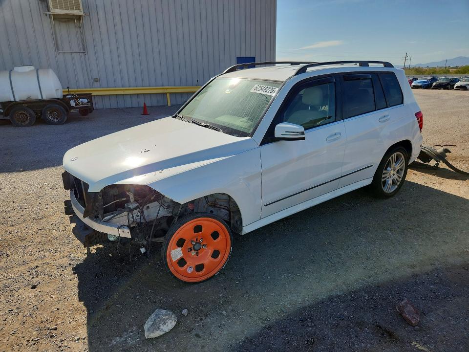 Auction sale of the 2015 Mercedes-benz Glk, vin: WDCGG5HB2FG402352, lot number: 62549226