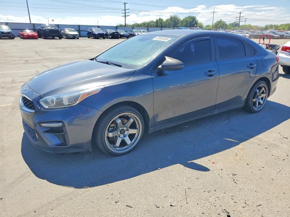 2020 Kia Forte მანქანა იყიდება აუქციონზე, vin: 3KPF24AD0LE213619, აუქციონის ნომერი: 60969496