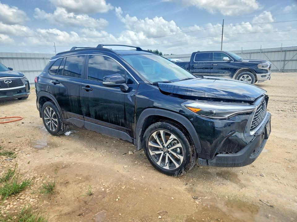 Продаж на аукціоні авто 2025 Toyota Corolla Cross, vin: 7MUEAAAG7SV129783, номер лоту: 56268296