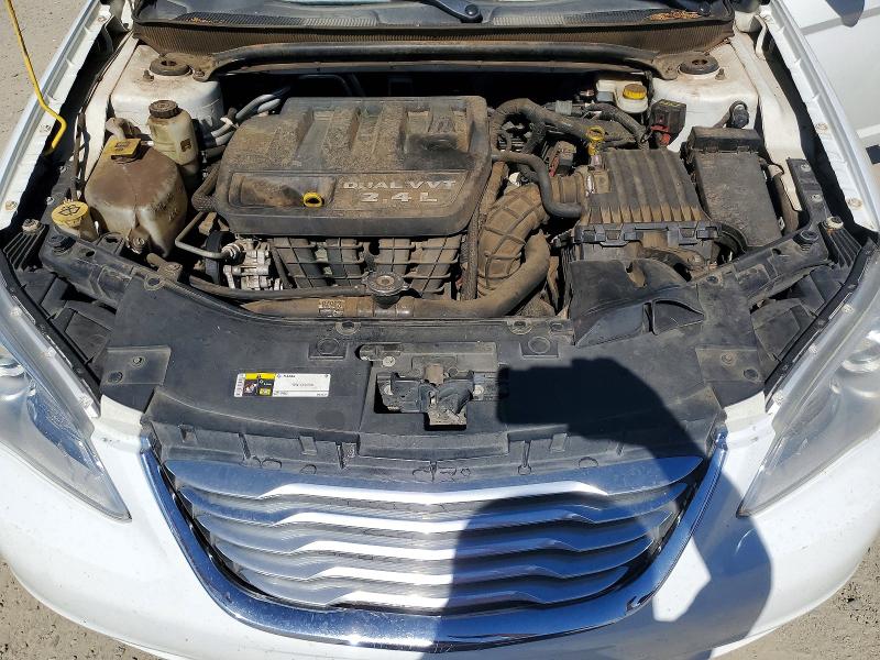 60210626 :رقم المزاد ، 1C3CCBABXEN141219 vin ، 2014 Chrysler 200 مزاد بيع