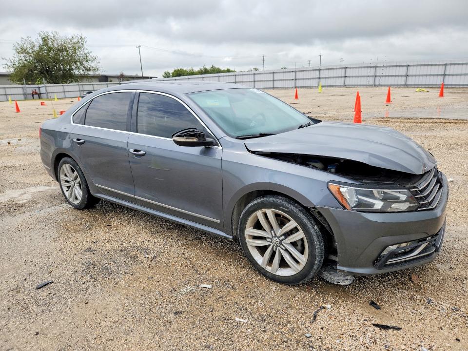 Продаж на аукціоні авто 2016 Volkswagen Passat, vin: 1VWCT7A36GC046458, номер лоту: 61346926