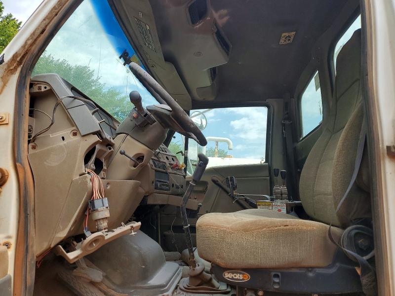 Продаж на аукціоні авто 2004 Sterling Truck Lt, vin: 2FZHAZCV04AM86429, номер лоту: 60271106