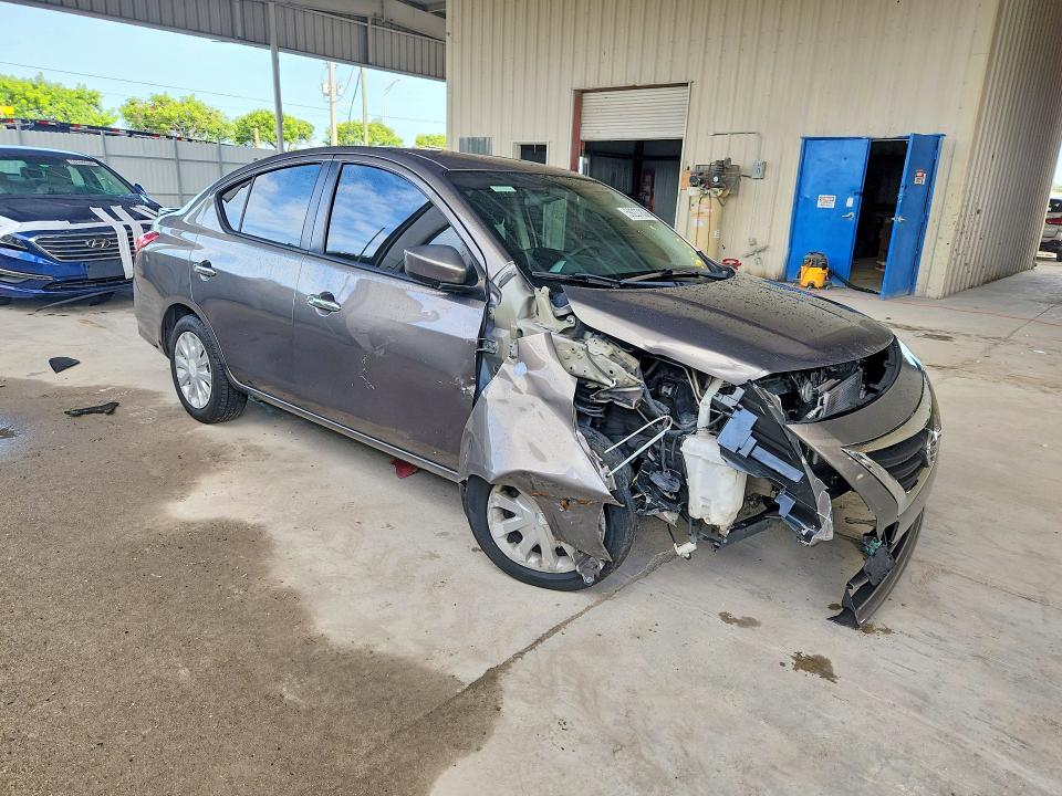 Продаж на аукціоні авто 2017 Nissan Versa, vin: 3N1CN7APXHL815746, номер лоту: 59237836