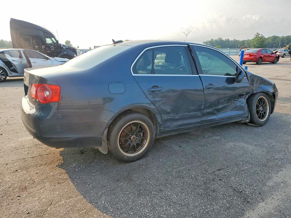 Продажа на аукционе авто 2006 Volkswagen Jetta, vin: 3VWST71K96M730520, номер лота: 61017906