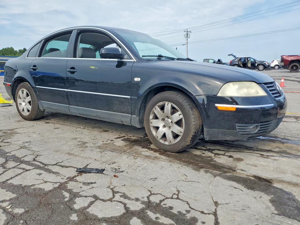 2002 Volkswagen Passat მანქანა იყიდება აუქციონზე, vin: WVWRH63B02P433313, აუქციონის ნომერი: 61878666
