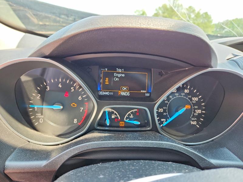 Продажа на аукционе авто 2017 Ford Escape, vin: 1FMCU0F71HUD15329, номер лота: 62763356