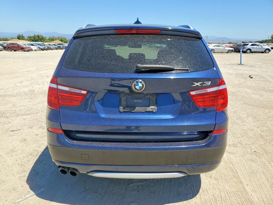 62973286 :رقم المزاد ، 5UXWX7C57BL733930 vin ، 2011 Bmw X3 مزاد بيع