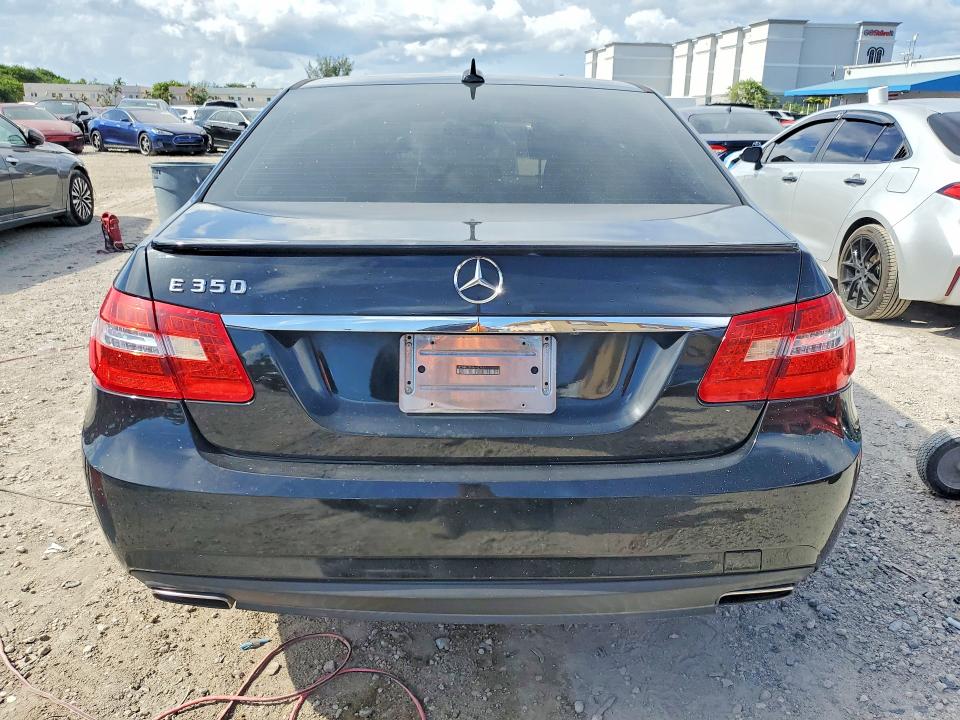Aukcja sprzedaży 2011 Mercedes-benz E, vin: WDDHF5GB8BA427516, numer aukcji: 63199776