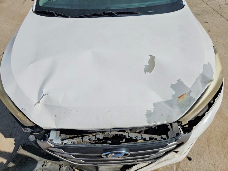 2017 Hyundai Tucson მანქანა იყიდება აუქციონზე, vin: KM8J33A4XHU262168, აუქციონის ნომერი: 61778246
