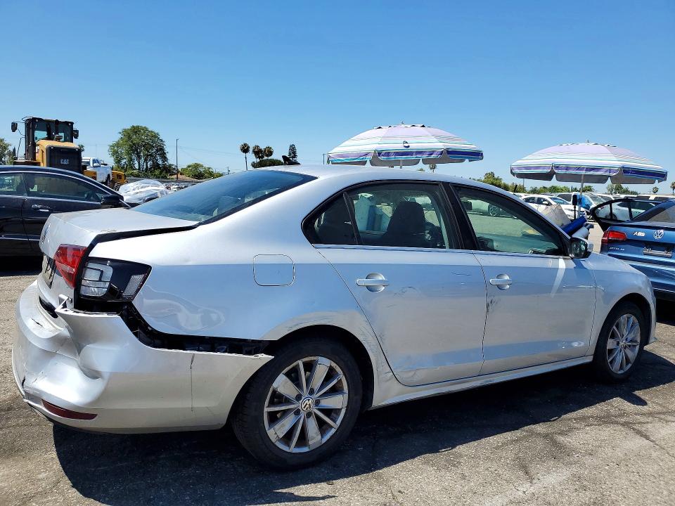 60016626 :رقم المزاد ، 3VWD67AJ7GM343053 vin ، 2016 Volkswagen Jetta مزاد بيع