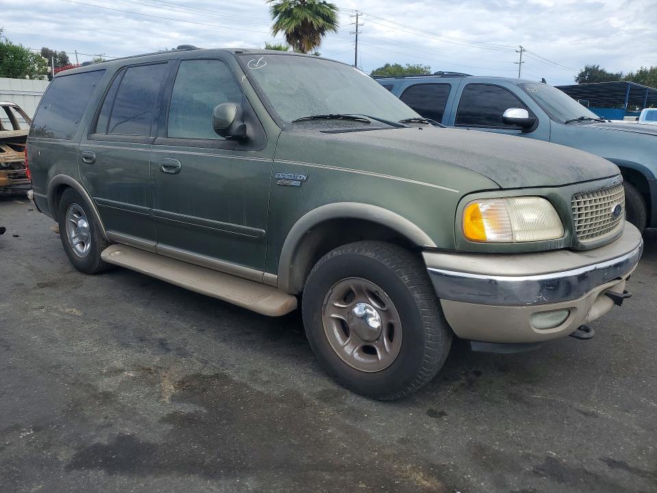 Продажа на аукционе авто 2001 Ford Expedition, vin: 1FMFU18L61LA87823, номер лота: 61712126