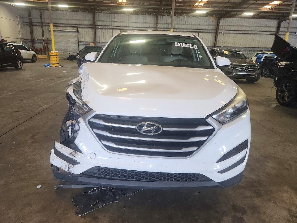 2017 Hyundai Tucson მანქანა იყიდება აუქციონზე, vin: KM8J23A44HU333058, აუქციონის ნომერი: 59701416