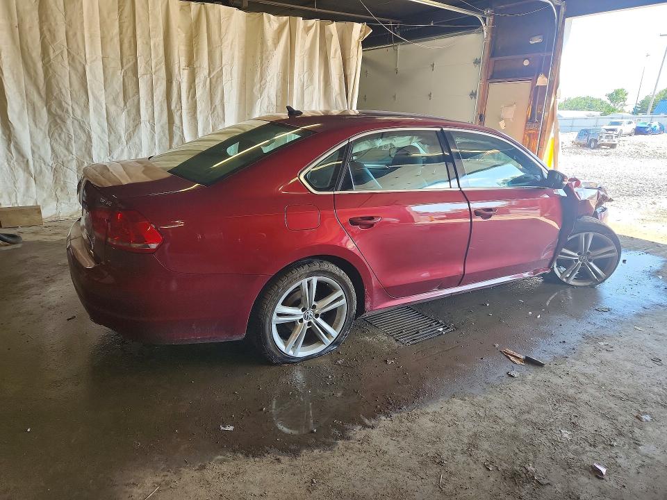 2015 Volkswagen Passat მანქანა იყიდება აუქციონზე, vin: 1VWBV7A3XFC018960, აუქციონის ნომერი: 62577896