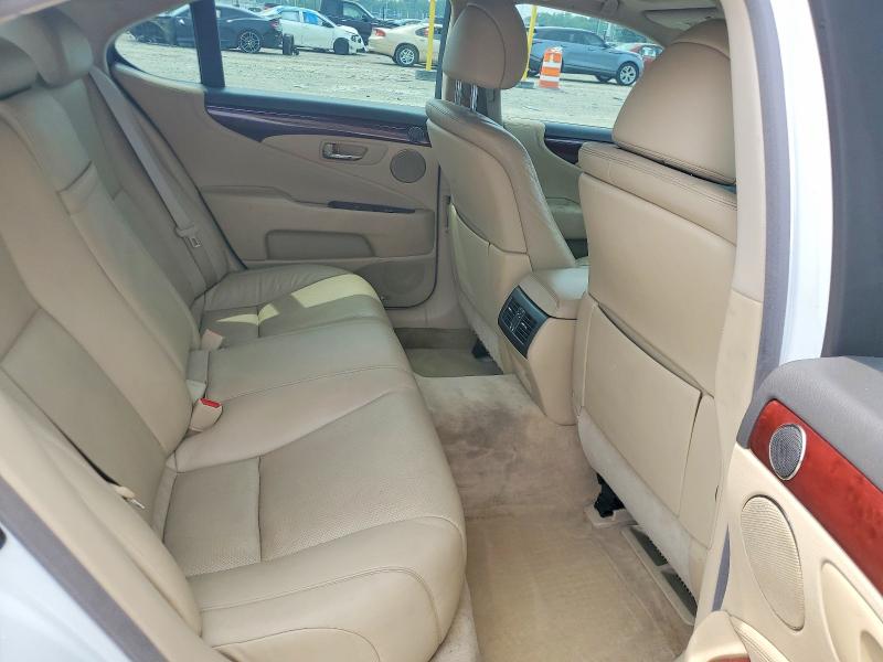 58988406 :رقم المزاد ، JTHBL46F585061960 vin ، 2008 Lexus Ls مزاد بيع