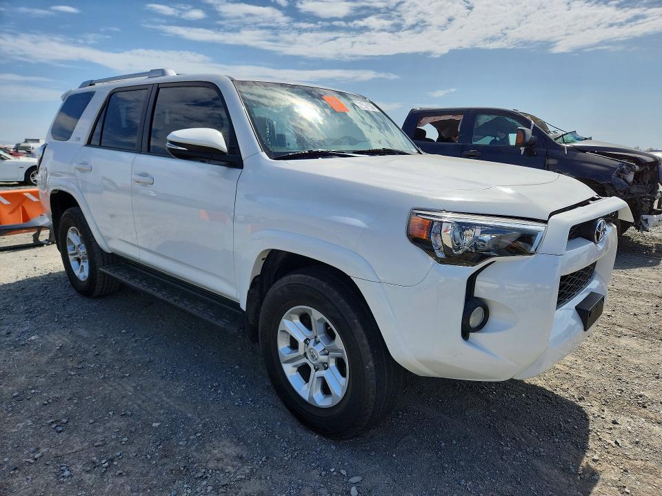 Продажа на аукционе авто 2018 Toyota 4runner, vin: JTEZU5JR8J5172752, номер лота: 61599236