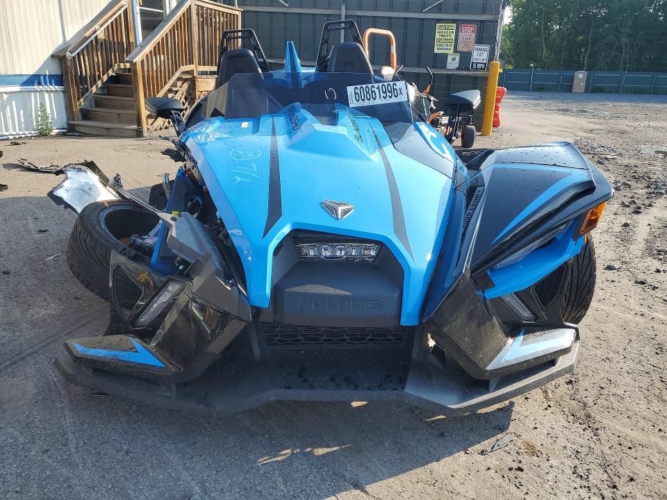 60861996 :رقم المزاد ، 57XAARHB8L8137311 vin ، 2020 Polaris Slingshot مزاد بيع