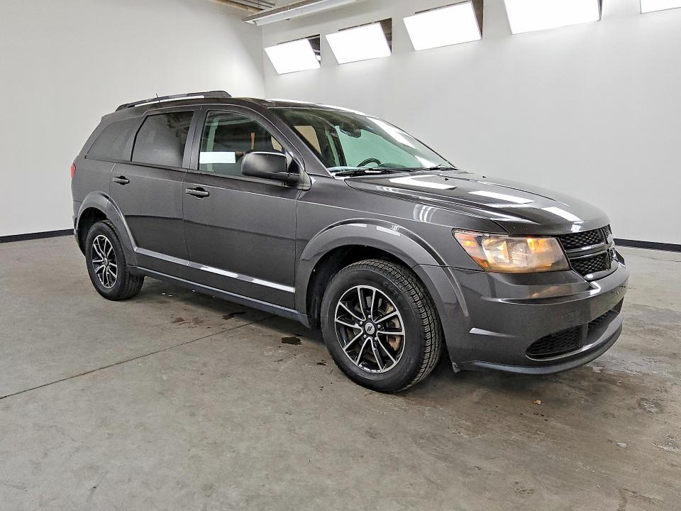 60721366 :رقم المزاد ، 3C4PDCAB8JT385722 vin ، 2018 Dodge Journey مزاد بيع